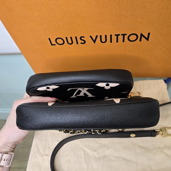 Louis Vuitton Black and Cream Women's Bag - Picture 10 of 16